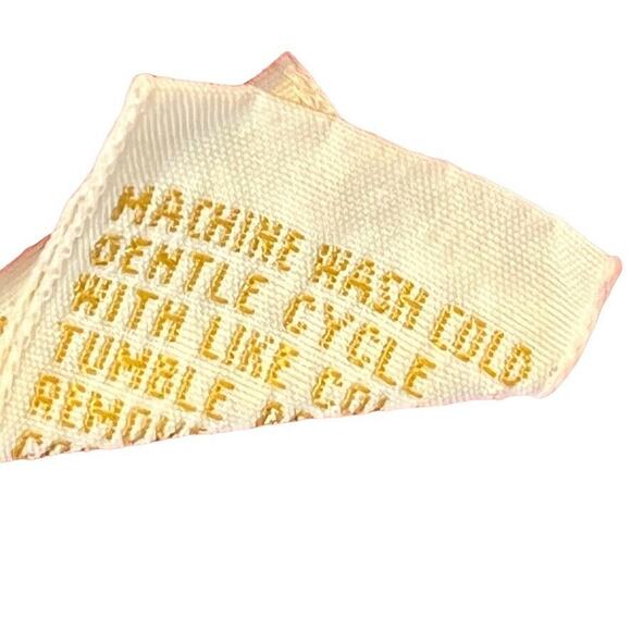 Victorias Secret Gold Label Vintage Red Satin Floral Sleepwear Lounge Robe O/S - Picture 16 of 16